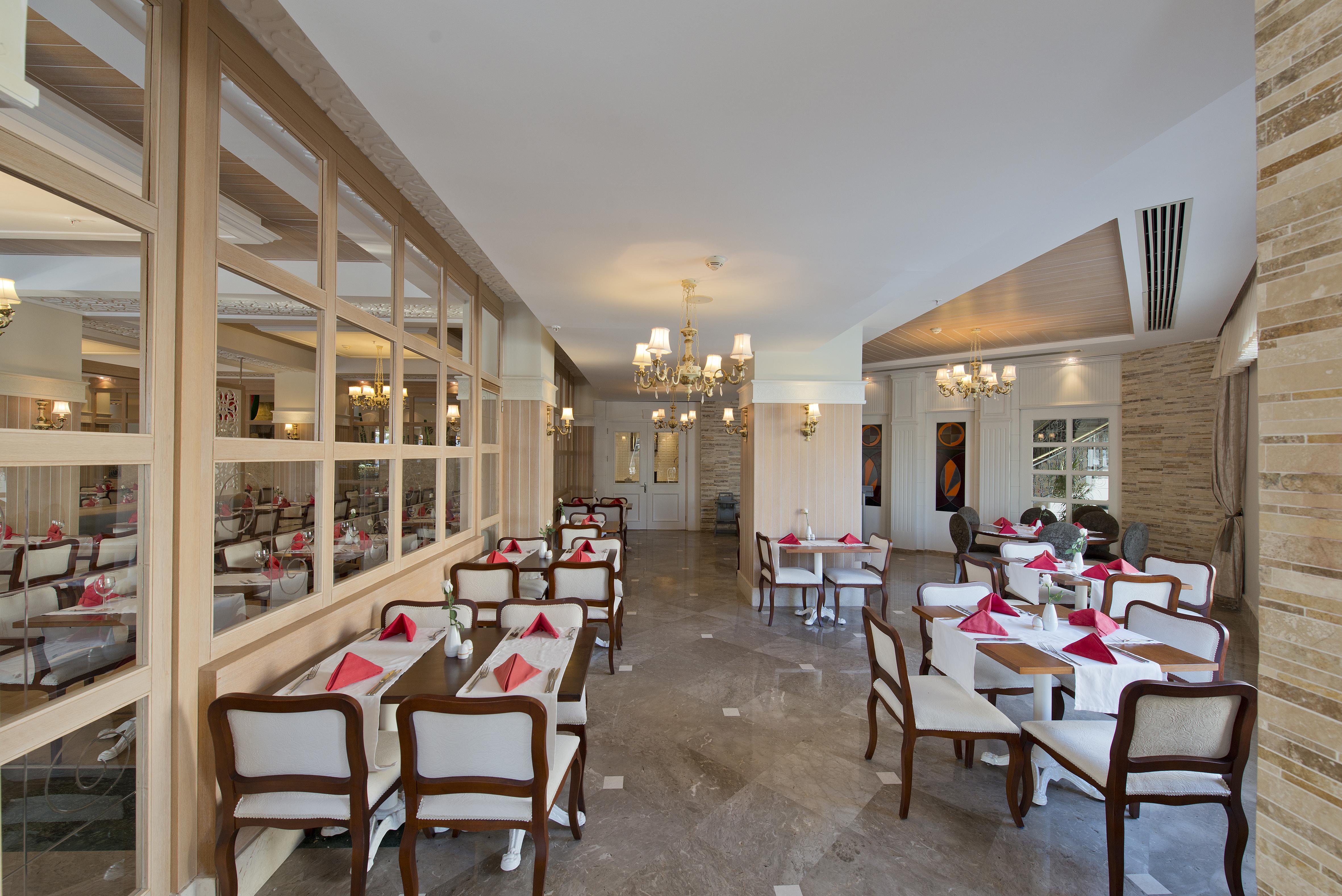 Sentido Kamelya Fulya Hotel & Aqua Colakli エクステリア 写真 The restaurant at the hotel