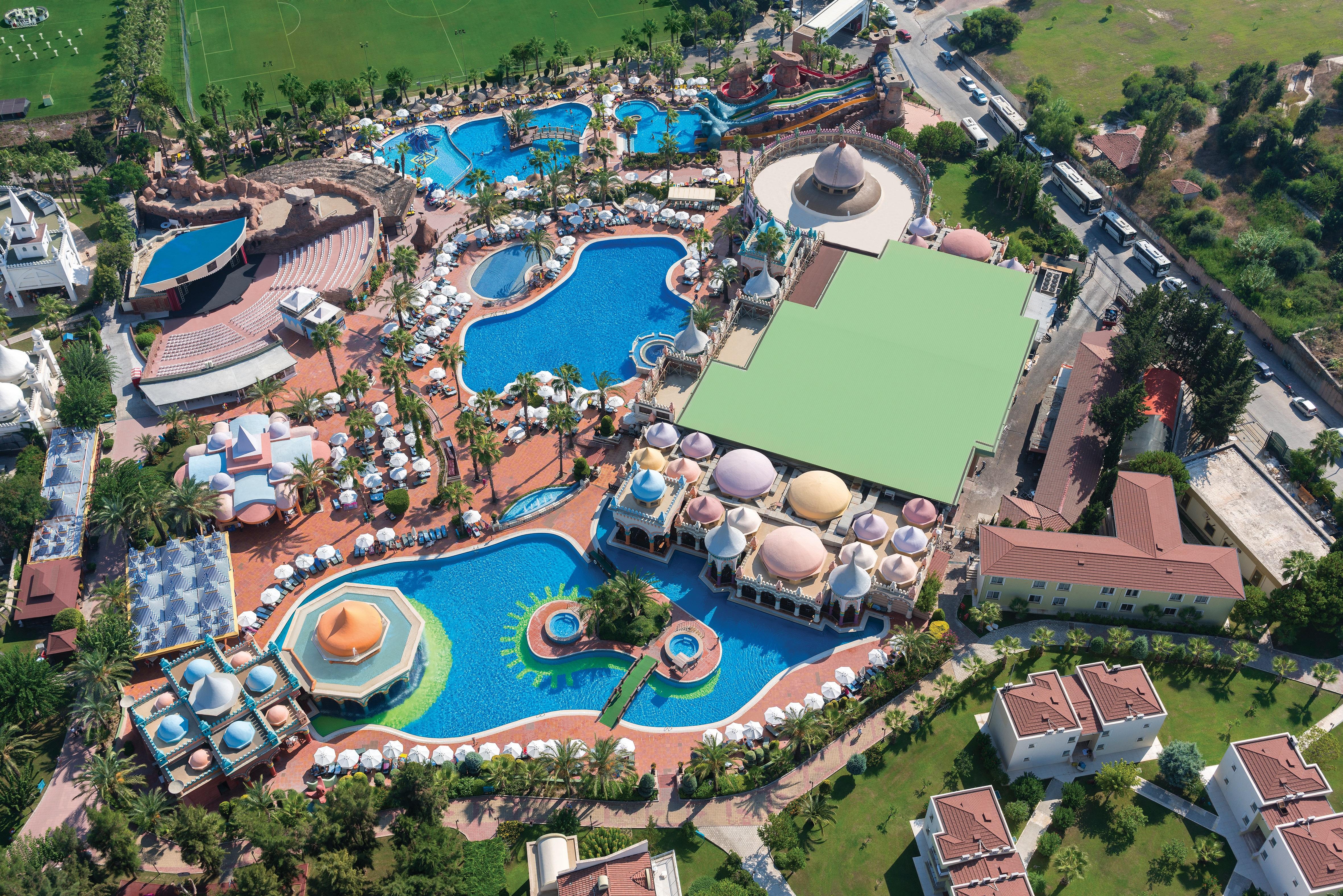 Sentido Kamelya Fulya Hotel & Aqua Colakli エクステリア 写真 Aerial view of the hotel